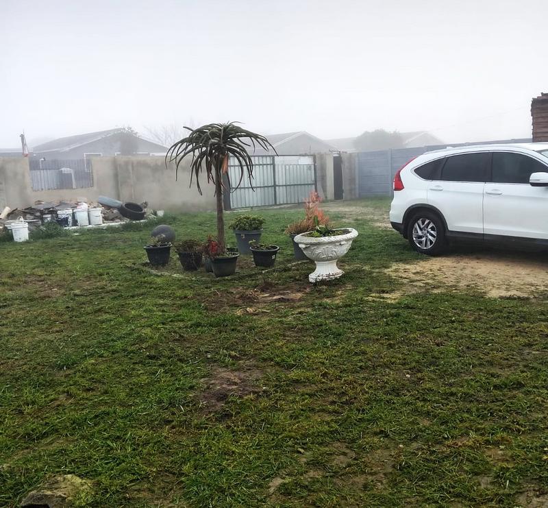 2 Bedroom Property for Sale in Peerless Park Western Cape